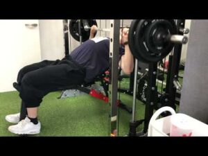 初心者向け　バストアップトレーニング　インクラインベンチプレス