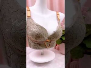 刺繍たっぷりのおしゃれなデザイン、美しいバストをメイキングするカップを実現!脇肉をカップに入れてしっかりホールドサイドすっきり!ハリのあるバストへ導き！体のラインを綺麗に見せてくれる。#shorts