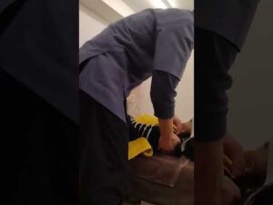 若奥様の鎖骨ボキボキしない整体　#奥様 #鎖骨 #慢性痛 #バストアップ  #シビレ #４ds #横浜 #川崎 #首コリ  #肩こり #カイロ  #シビレ #肩関節痛 #５０肩