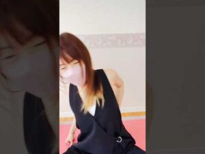 胸筋を鍛えてバストアップ