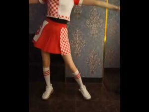 44才♡チアガールで美淑女エクササイズ💓くびれ、美脚、バストアップ💓