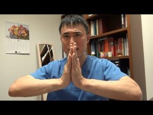 女性が大胸筋を鍛えるとバストサイズアップするのか？クーパー靭帯が鍛えられて垂れる予防になる？