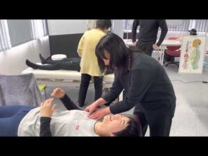 バストアップ！【命名、オッパイ整体】ペチャパイもふっくらする