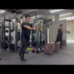 バストアップ　ケーブルクロス